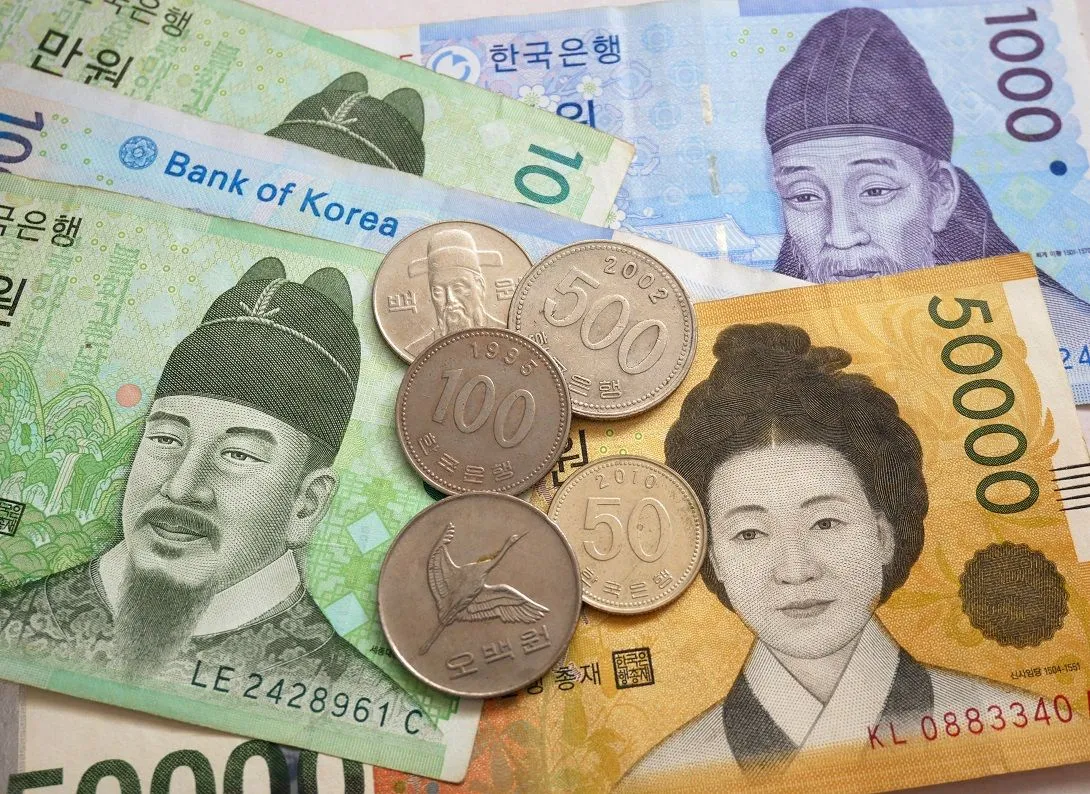 KOR Money
